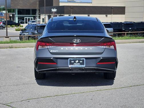 Ecotronic Gray 2026 Hyundai ELANTRA Sport