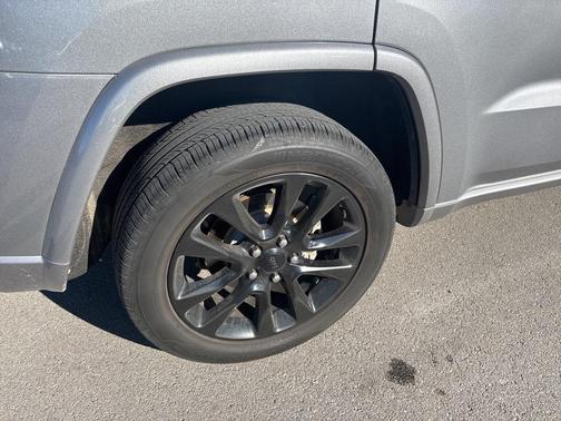 2019 Jeep Grand Cherokee Altitude