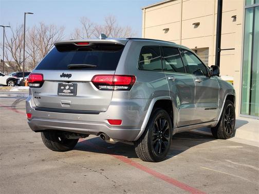 2019 Jeep Grand Cherokee Altitude
