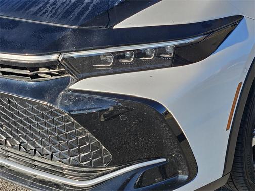 2025 Toyota Crown Platinum