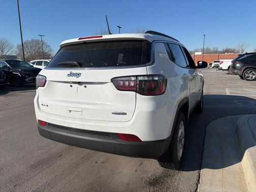 2025 Jeep Compass Latitude