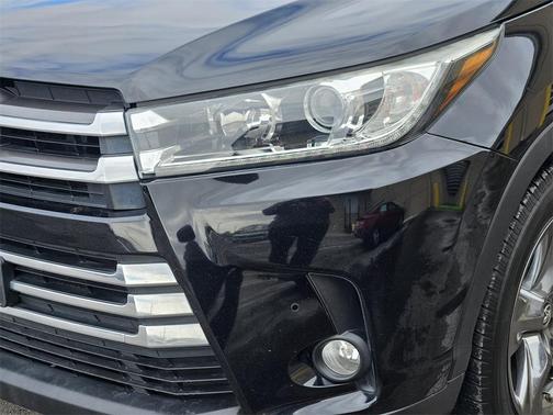 2018 Toyota Highlander Limited Platinum