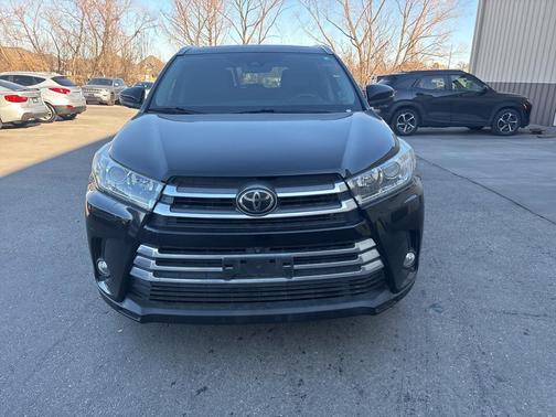 2018 Toyota Highlander Limited Platinum
