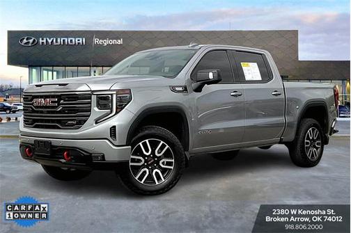 2023 GMC Sierra 1500 AT4
