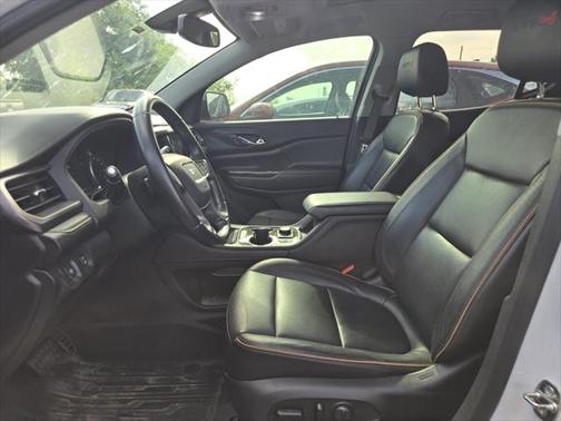 2020 GMC Acadia AWD AT4