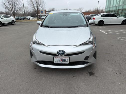 2017 Toyota Prius One