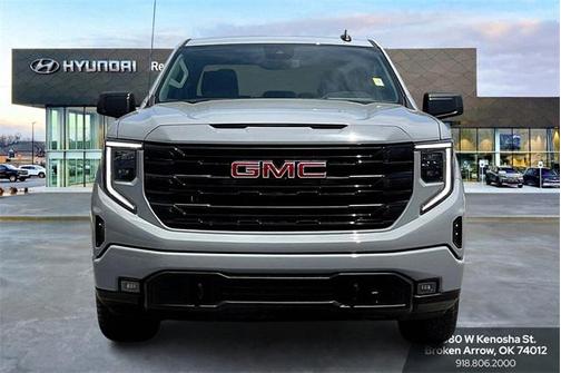 2024 GMC Sierra 1500 Elevation