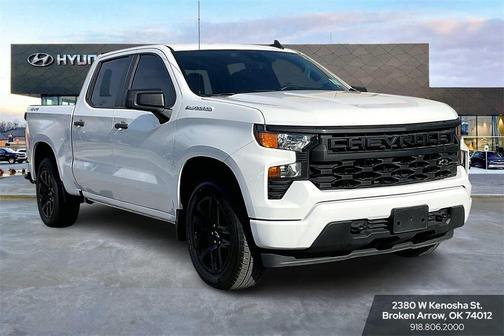 2023 Chevrolet Silverado 1500 Custom