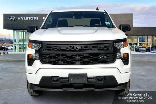 2023 Chevrolet Silverado 1500 Custom
