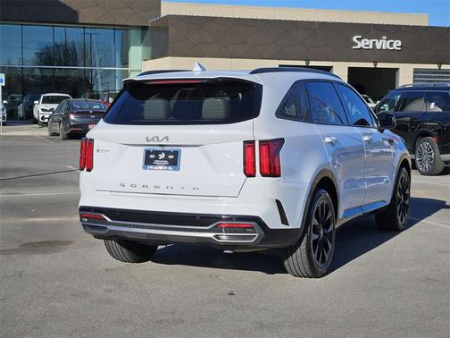 2022 Kia Sorento SX