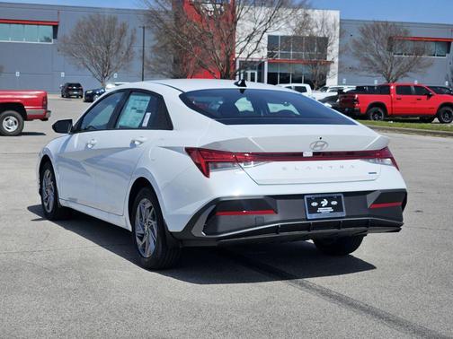 2026 Hyundai ELANTRA HEV Blue