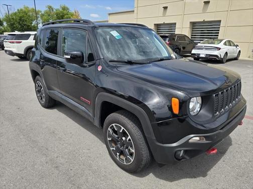 2023 Jeep Renegade Trailhawk