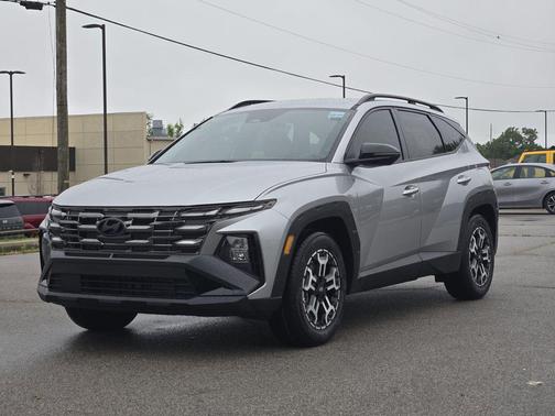 Shimmering Silver 2026 Hyundai TUCSON XRT