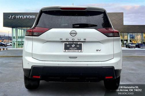 2024 Nissan Rogue SV