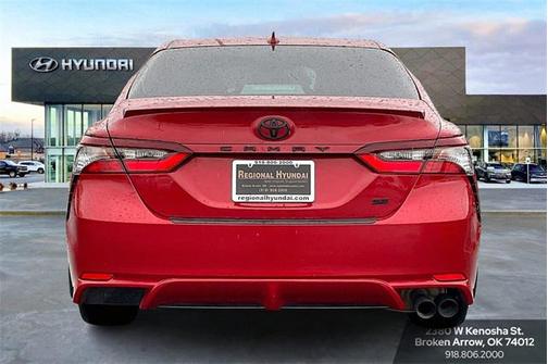 2024 Toyota Camry SE