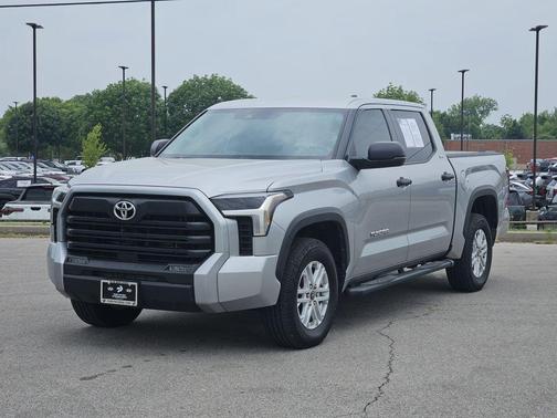 Celestial Silver Metallic 2022 Toyota Tundra SR5