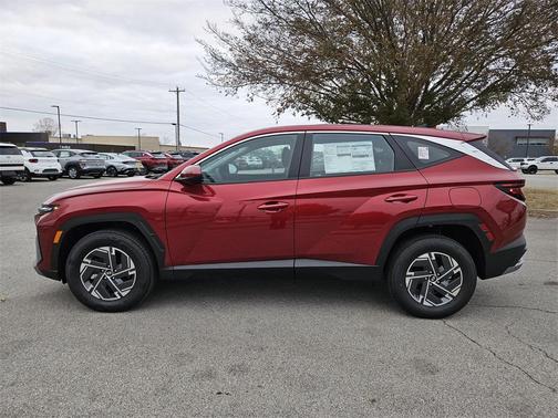 2026 Hyundai TUCSON Hybrid Blue SE