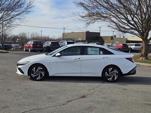 2025 Hyundai ELANTRA HEV Limited