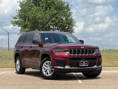 Velvet Red Pearlcoat 2025 Jeep Grand Cherokee L Laredo
