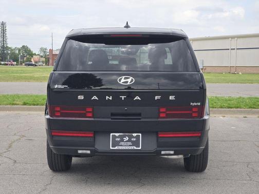 Phantom Black 2026 Hyundai SANTA FE SE