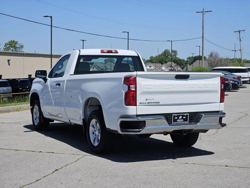 Summit White 2024 Chevrolet Silverado 1500 WT