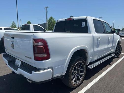 Photo 2 of 6 of 2019 RAM 1500 Laramie