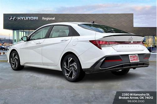 2025 Hyundai ELANTRA Sport