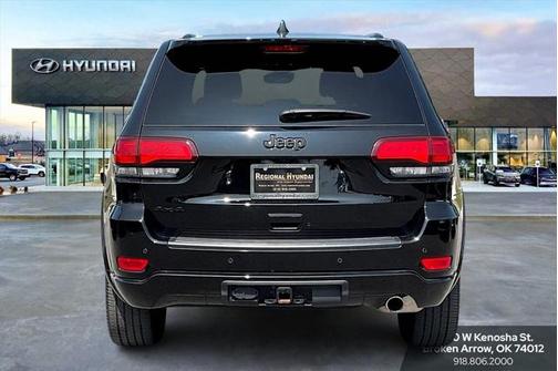 2022 Jeep Grand Cherokee Laredo