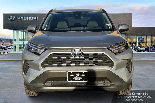 2024 Toyota RAV4 Hybrid XLE