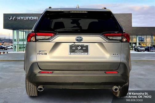 2024 Toyota RAV4 Hybrid XLE