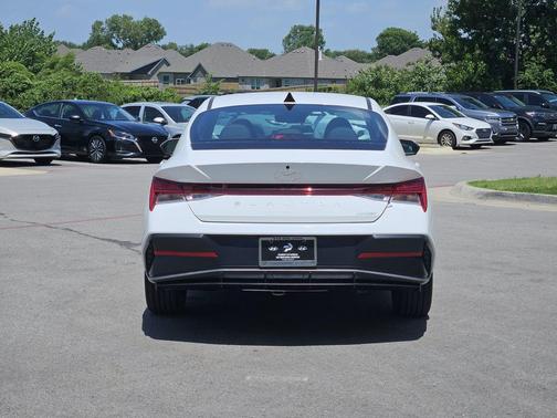 Serenity White Pearl 2026 Hyundai ELANTRA Limited