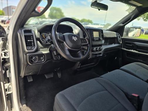 2021 RAM 2500 Tradesman Regular Cab 4x2 8' Box