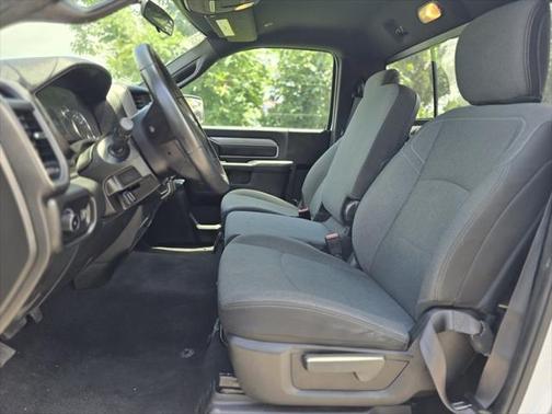 2021 RAM 2500 Tradesman Regular Cab 4x2 8' Box