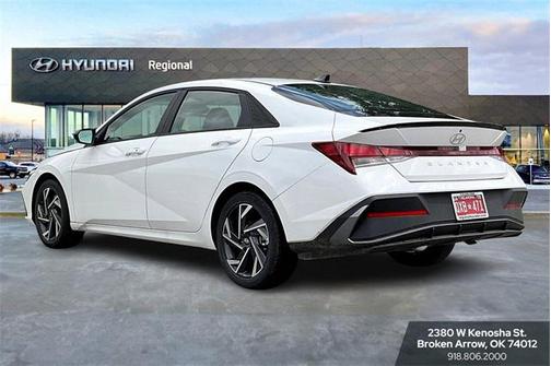 2025 Hyundai ELANTRA Sport