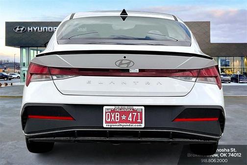 2025 Hyundai ELANTRA Sport