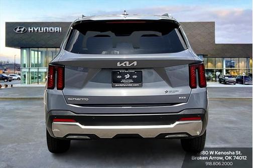 2024 Kia Sorento S
