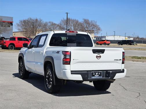 2024 Nissan Frontier PRO-4X