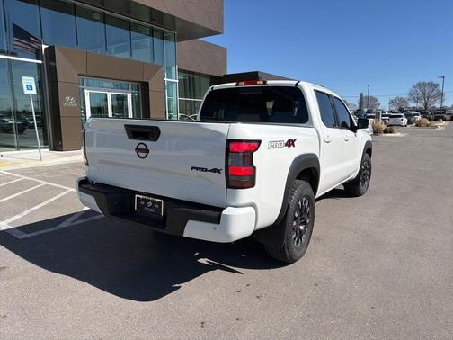 2024 Nissan Frontier PRO-4X
