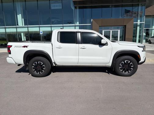 2024 Nissan Frontier PRO-4X