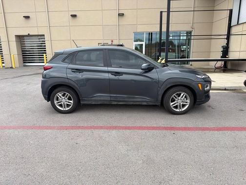 Thunder Gray 2021 Hyundai KONA SE