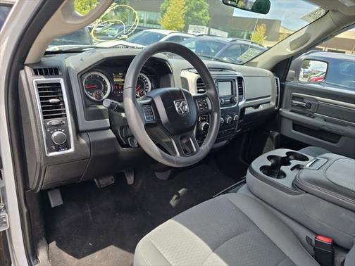 2019 RAM 1500 SLT