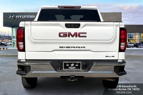 2024 GMC Sierra 1500 SLE