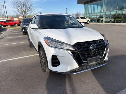 2021 Nissan Kicks SV