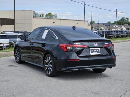Crystal Black Pearl 2024 Honda Civic EX