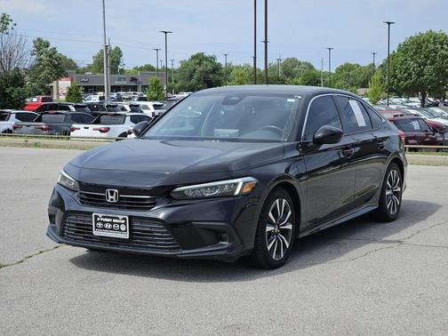Crystal Black Pearl 2024 Honda Civic EX