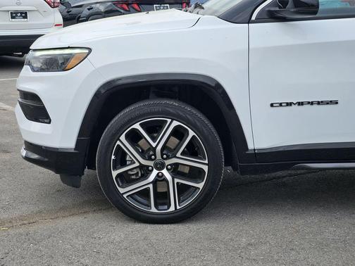 Bright White Clearcoat 2025 Jeep Compass Limited