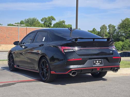 Abyss Black Pearl 2026 Hyundai ELANTRA N Base