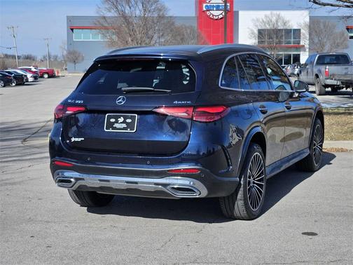 2023 Mercedes-Benz GLC 300 4MATIC