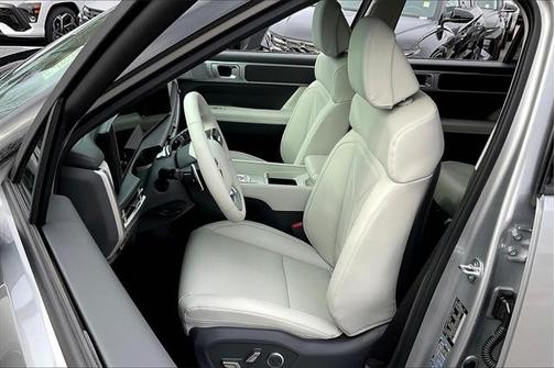 2025 Hyundai SANTA FE SEL 2.4