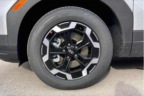 2025 Hyundai SANTA FE SEL 2.4